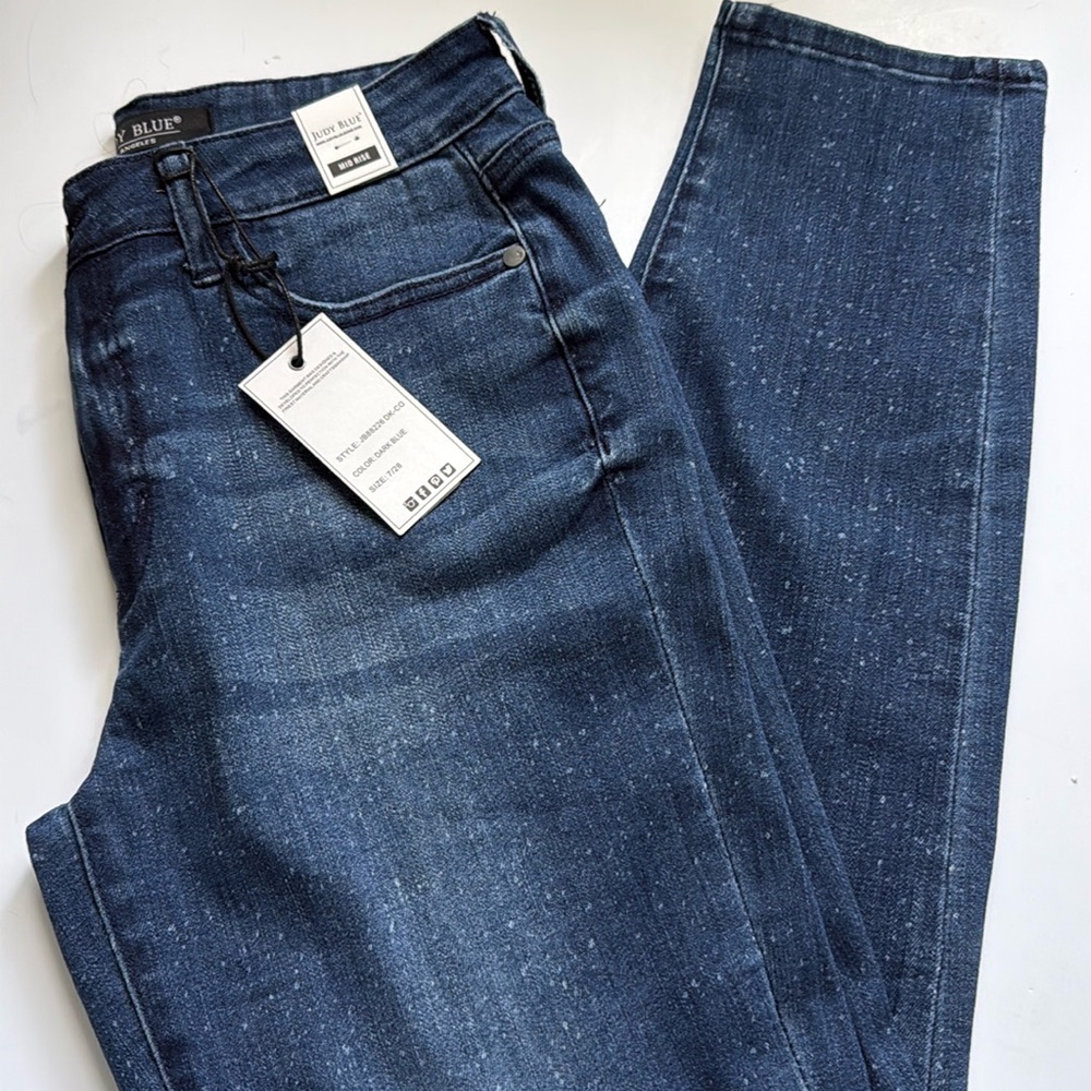 Judy Blue Relaxed Fit